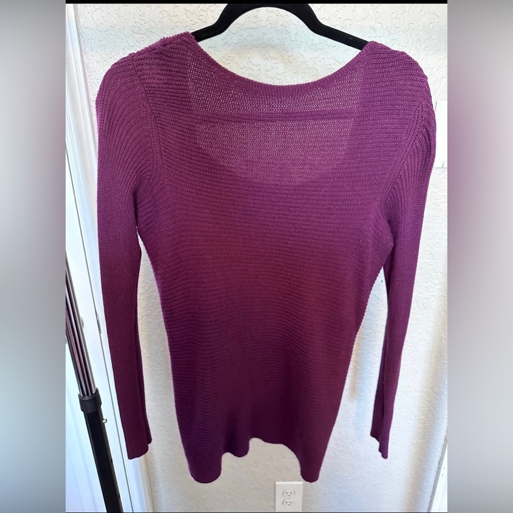 Knitted Sweater top from white house black market size small